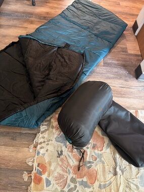 Slumberjack North Fork Sleeping Bags , for your camping Days (2) bags
